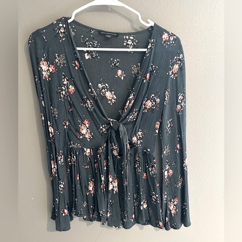 Floral front tie top